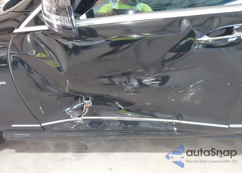 2013 Mercedes-Benz S 63 Amg z USA, uszkodzony, nr VIN WDDNG7EBXDA511290